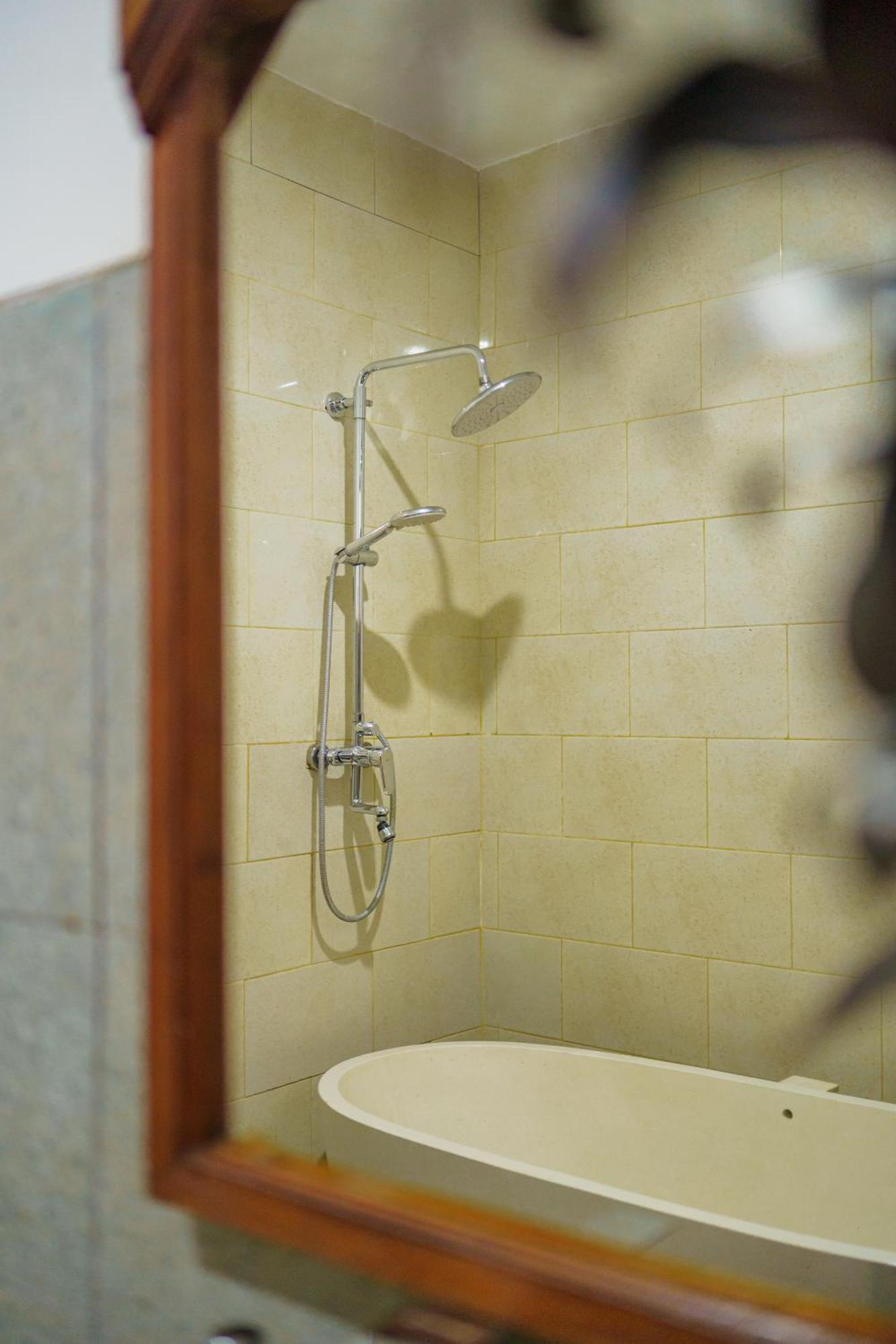 Adhidrawa Guest house