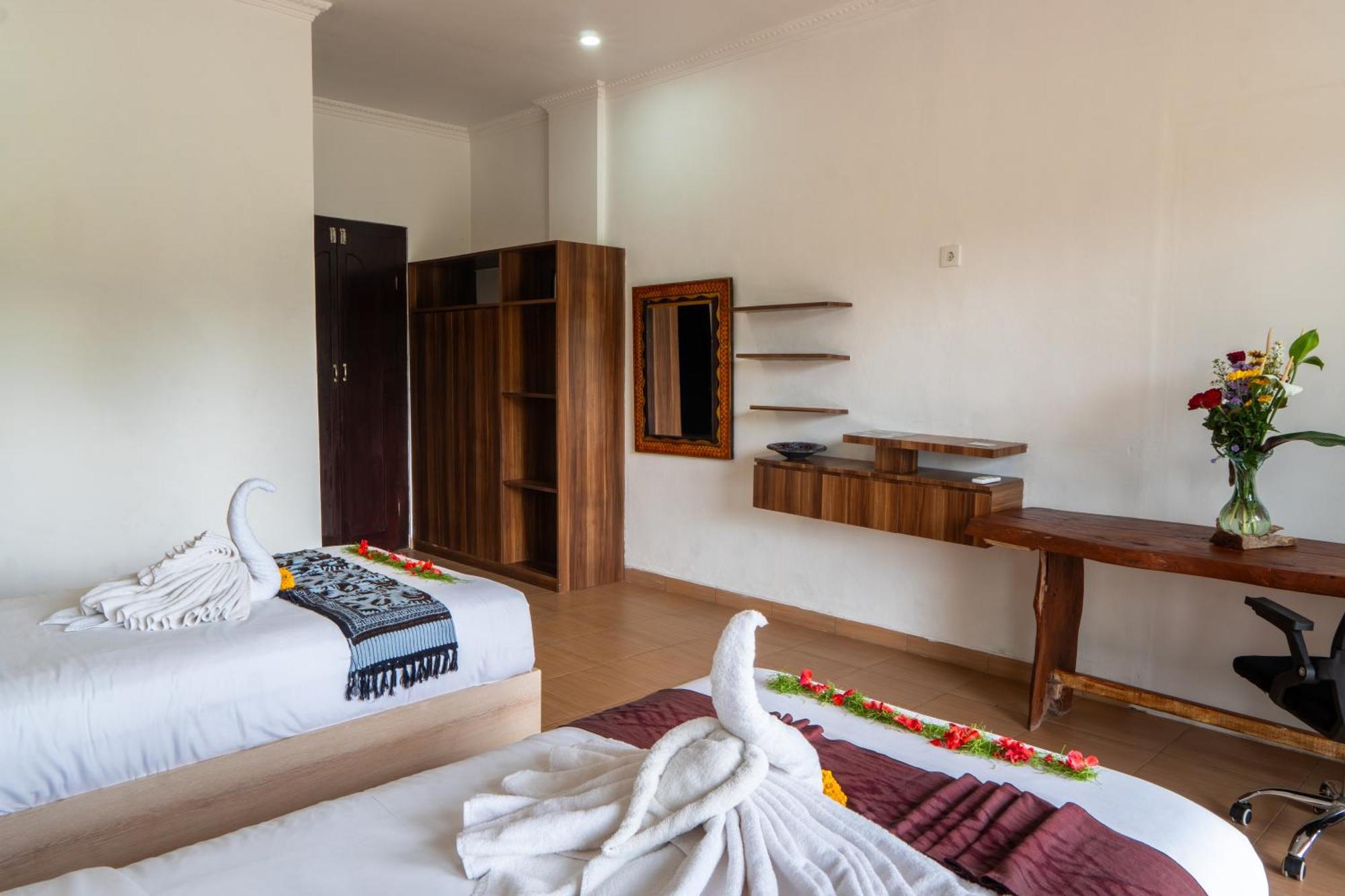 Adhidrawa Guest house